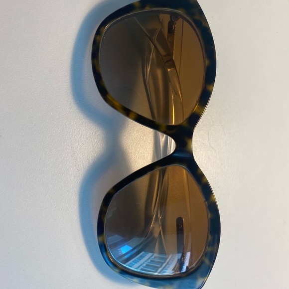 Dolce & Gabbana Cat Eye Sunglasses Brown - Picture 4 of 5